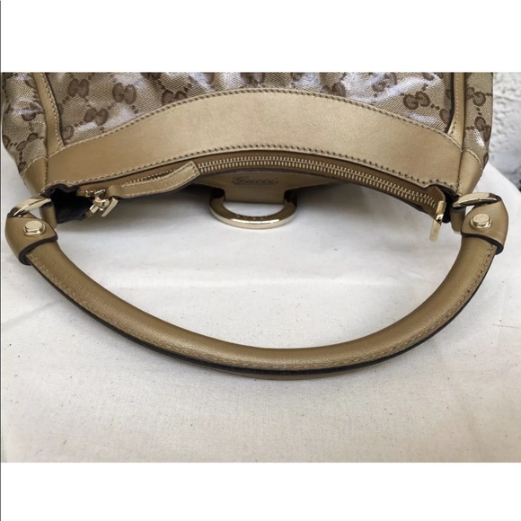 PREOWNED GUCCI PATENT LEATHER D RING HOBO HANDBAG - Picture 3 of 8